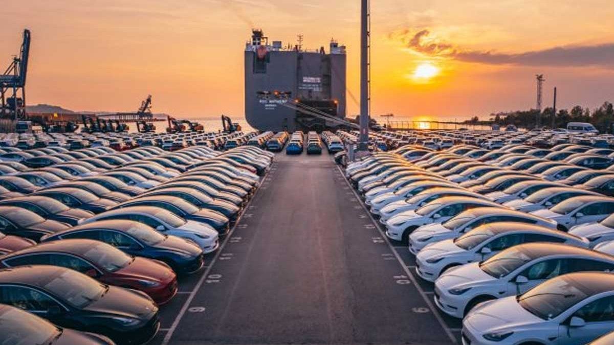 ithal otomobillere yuzde 30a varan yeni vergi waKcfStg