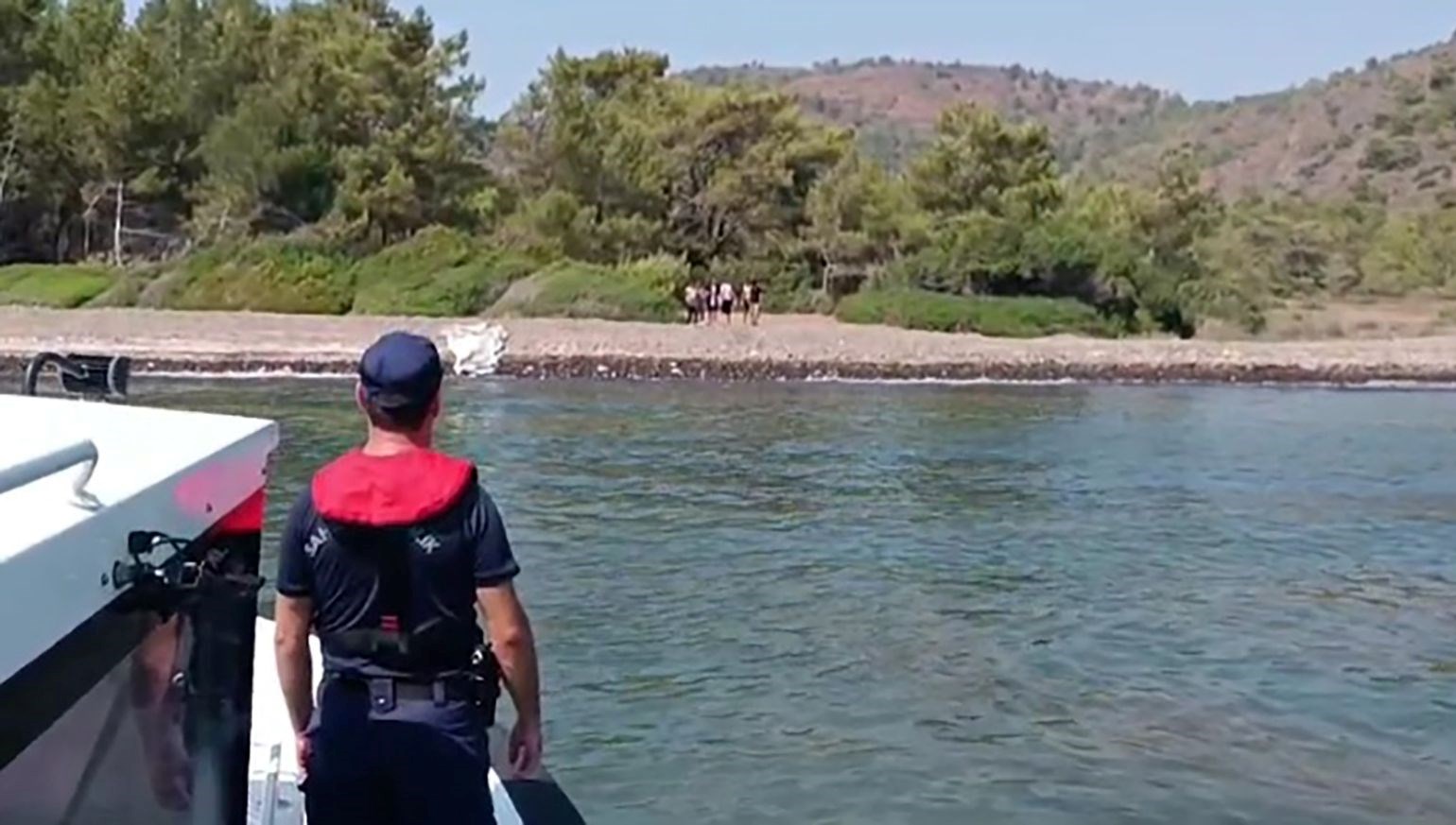 izmirde 56 duzensiz gocmen yakalandi JKwhh5iV