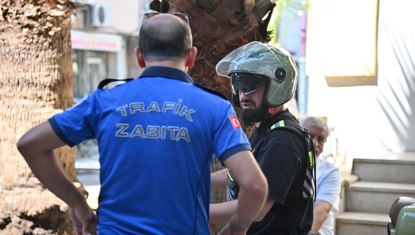 manisada yaya yollarinda motosiklet denetim xpHiBQGO