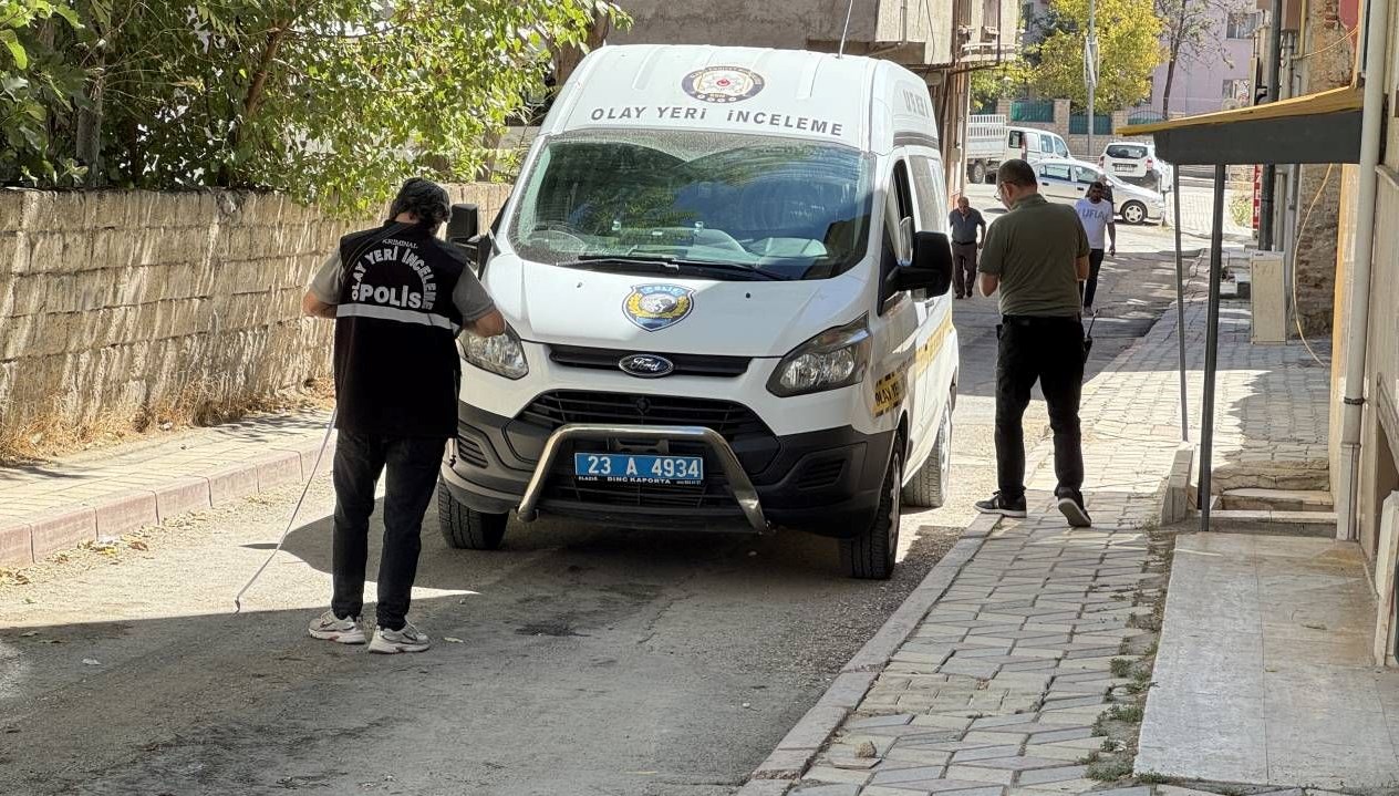 otoparka pompali tufekle ates edildi bir kisi yaralandi AGMlvQDq