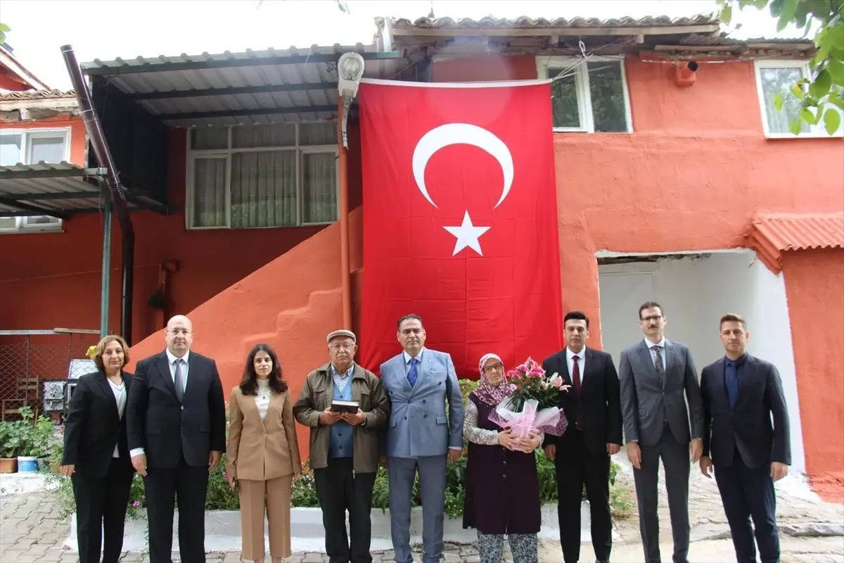 yukumlulerden sehit ailesine destek 2n3htge2