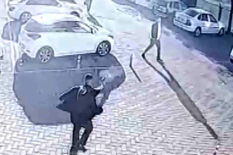 aksarayda otobus firmasi sahibine silahli saldiri OJMbXIqB.jpg