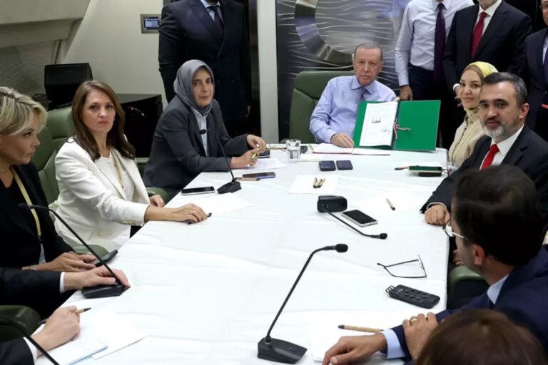 cumhurbaskani erdogan tek cozum 1967 sinirlariyla filistin uZCi2ydU.jpg