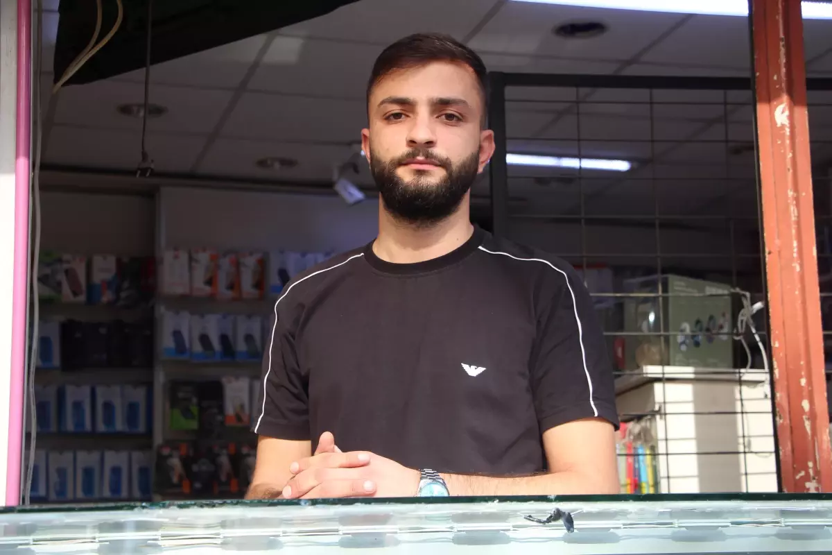 misir carsisinda hirsizlik 25 telefon calindi dAcMT8ZB.jpg