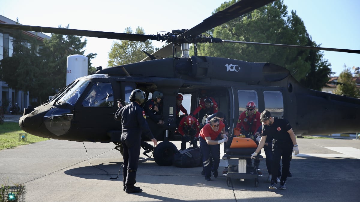 muglanin fethiye ilcesinde yamac parasutu kayalik alana dustu 1 olu 1 yarali 3LTxJBC9.jpg