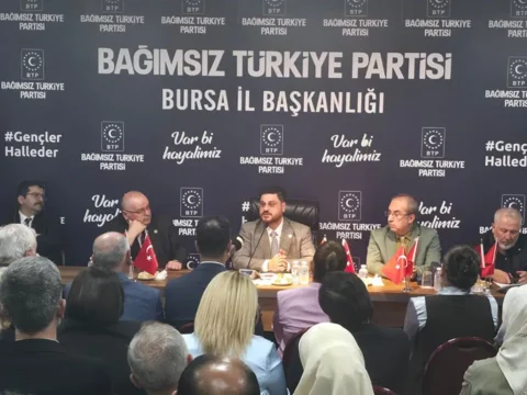 Ekonomi Yönetimine Sert Eleştiriler: “Zam Korkusu Kol Geziyor”