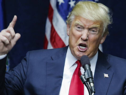 Trumpin hedefinde bu kez iranin petrol ussu var masaya oturmazlarsa 2eJaAJCT