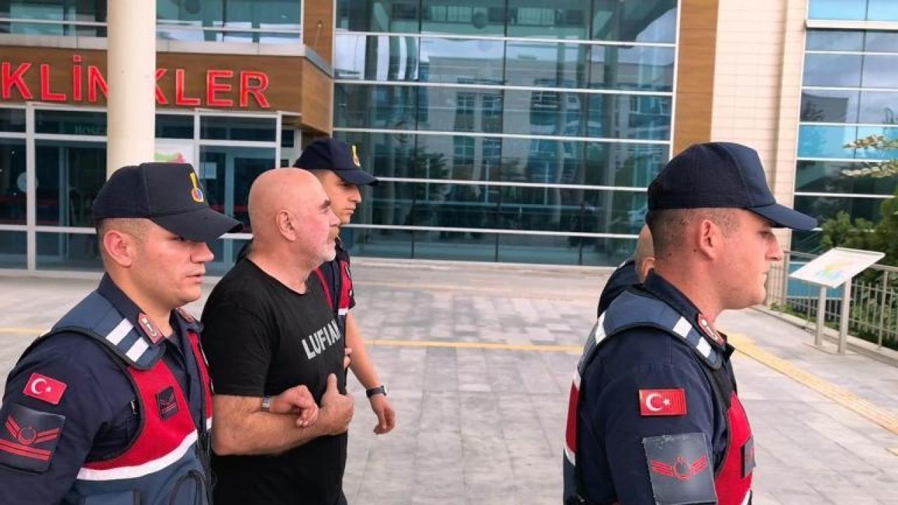 Uyusturucu operasyonunda gozaltina alinmisti yonetmen ezel akay hakkinda karar k9Ei8aZJ